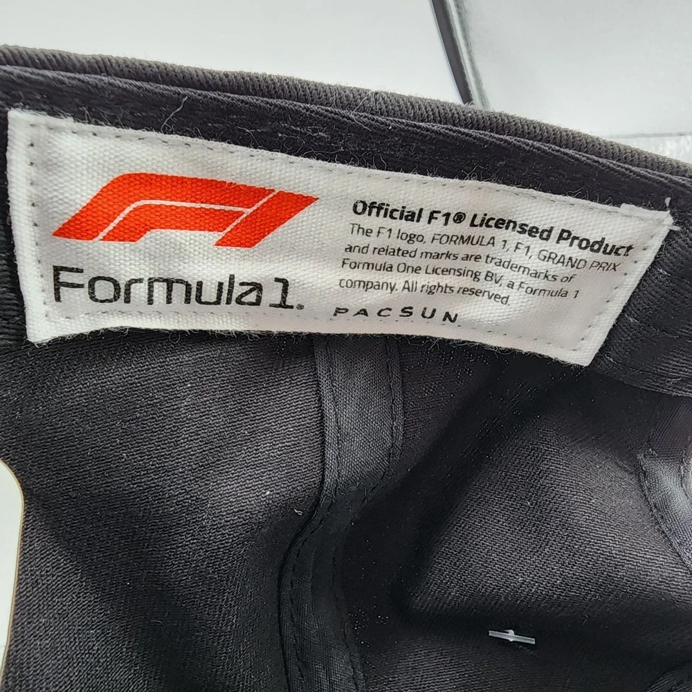Formula 1 The Pinnacle of Motorsport Hat Black Snapback Licensed Cap‎ NEW w/ Tag